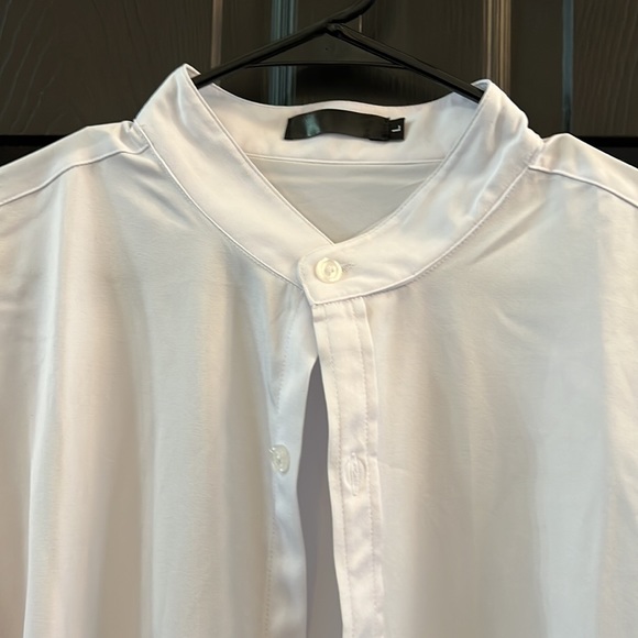 NWOT White Button Up - Picture 5 of 7